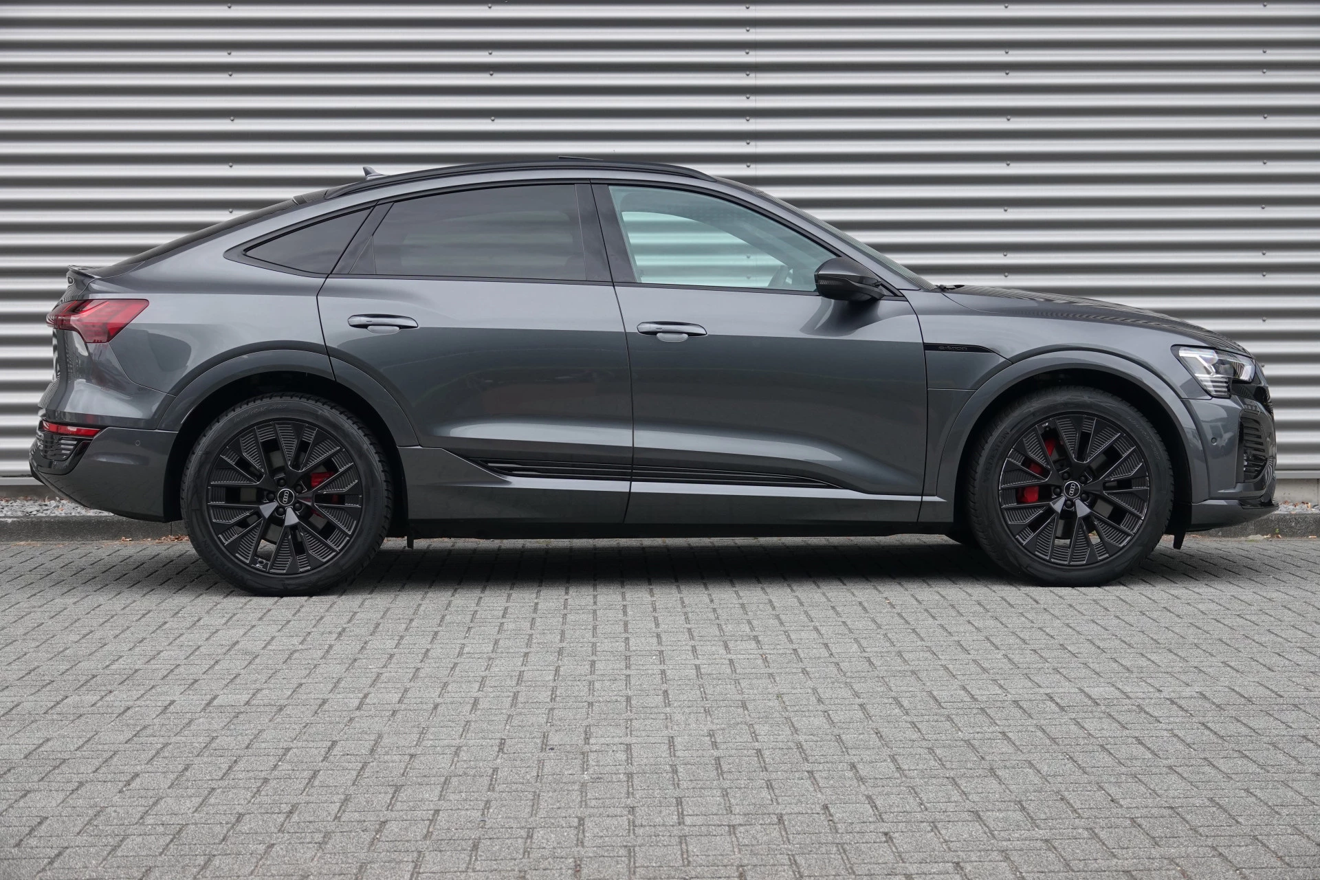 Hoofdafbeelding Audi Q8 Sportback e-tron