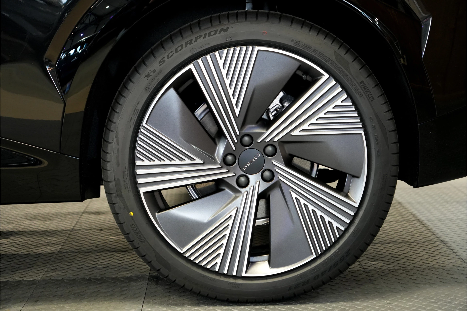 Hoofdafbeelding Lynk & Co 08