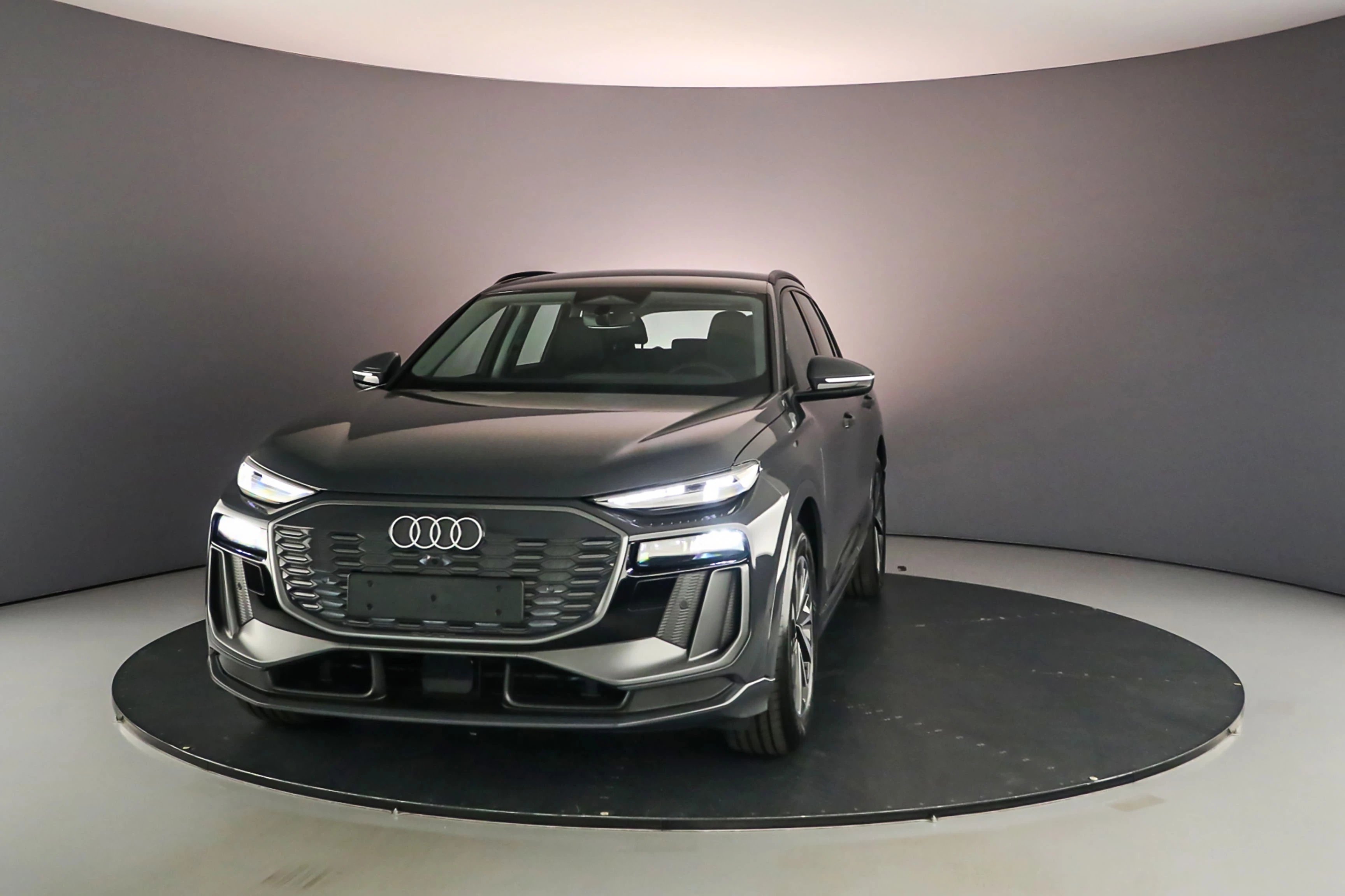 Hoofdafbeelding Audi Q6 e-tron