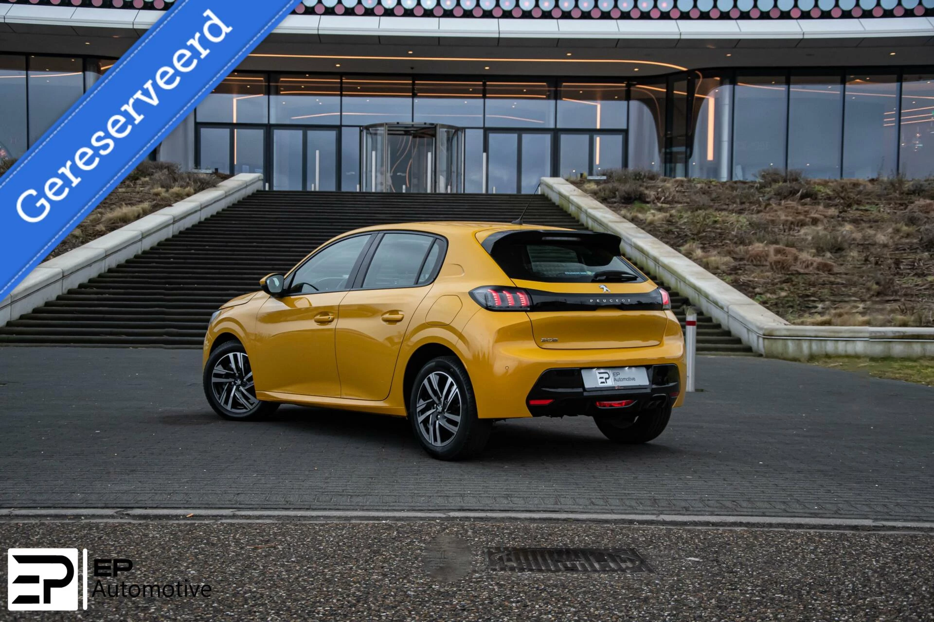 Hoofdafbeelding Peugeot 208