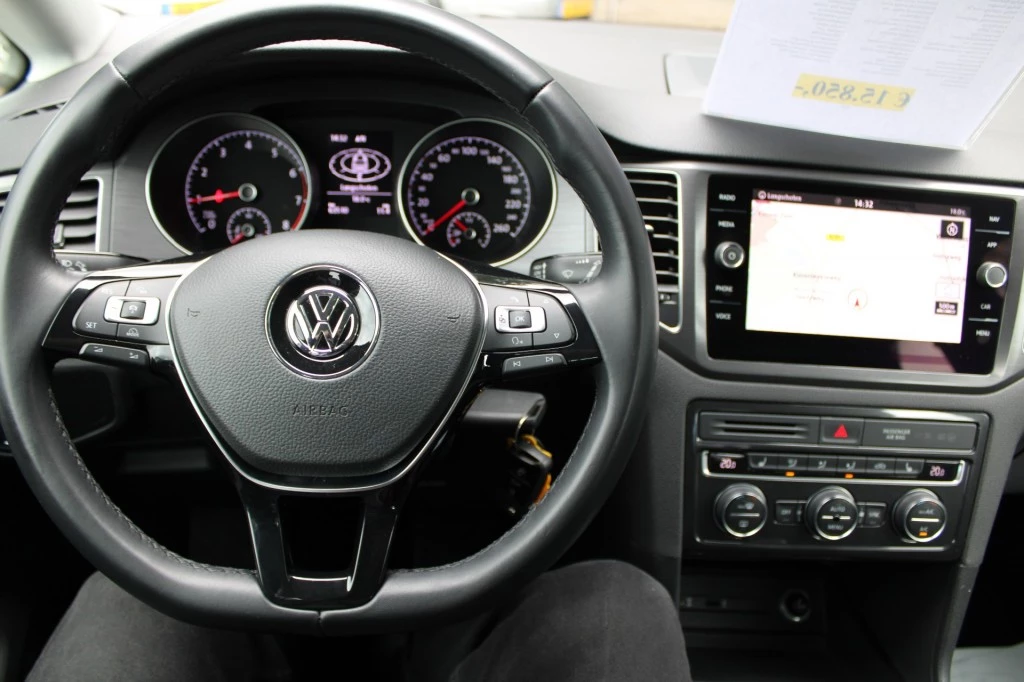Hoofdafbeelding Volkswagen Golf Sportsvan