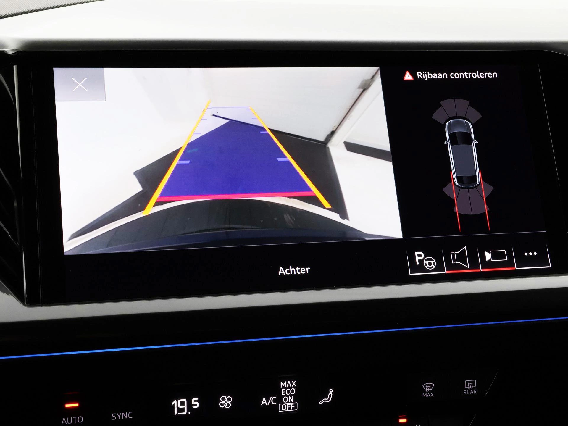 Hoofdafbeelding Audi Q4 Sportback e-tron