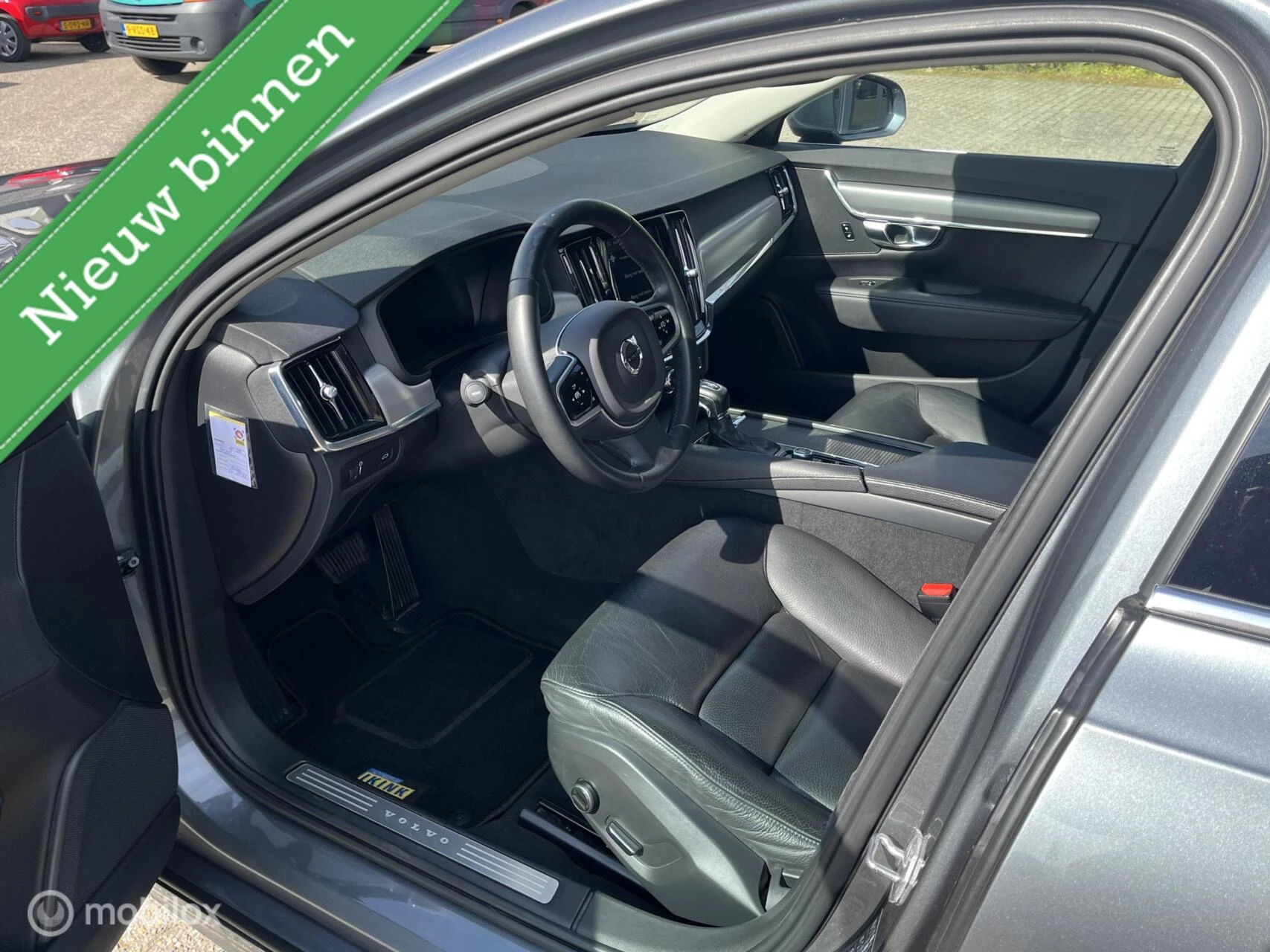 Hoofdafbeelding Volvo V90