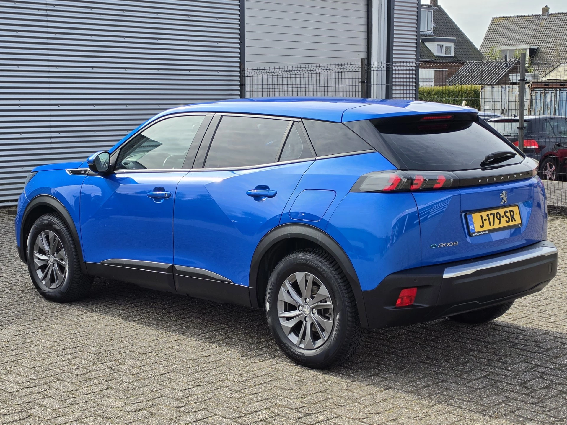 Hoofdafbeelding Peugeot e-2008