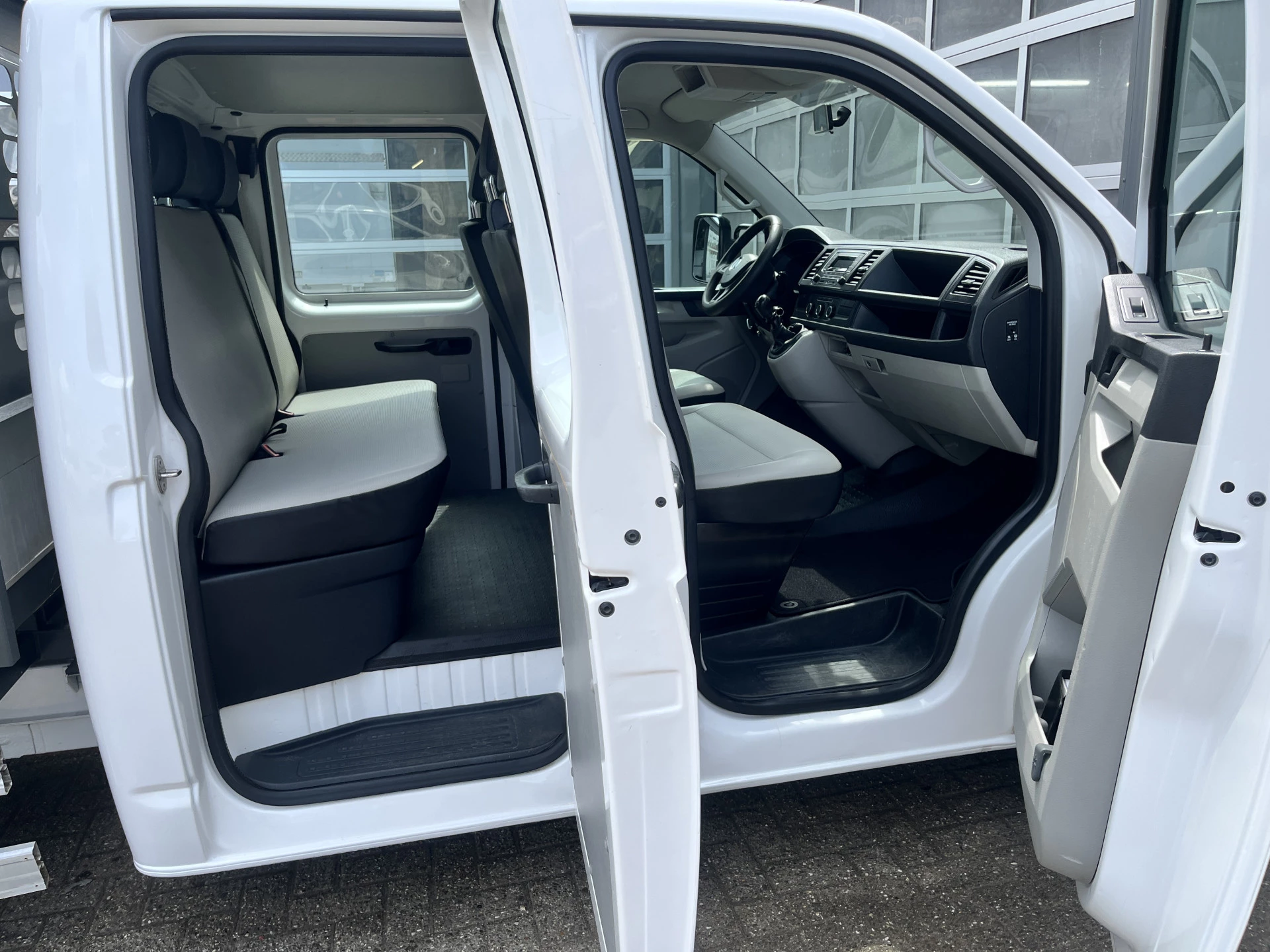 Hoofdafbeelding Volkswagen Transporter