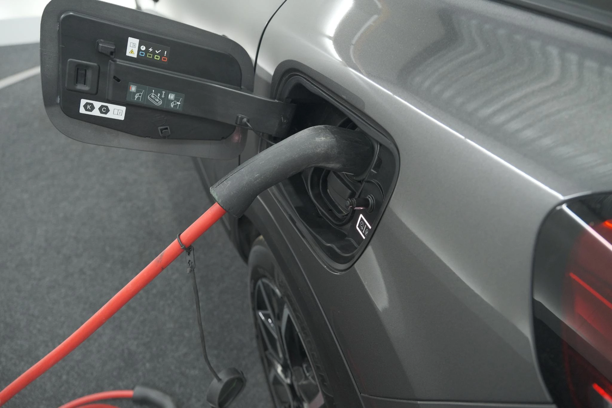 Hoofdafbeelding Citroën ë-C4