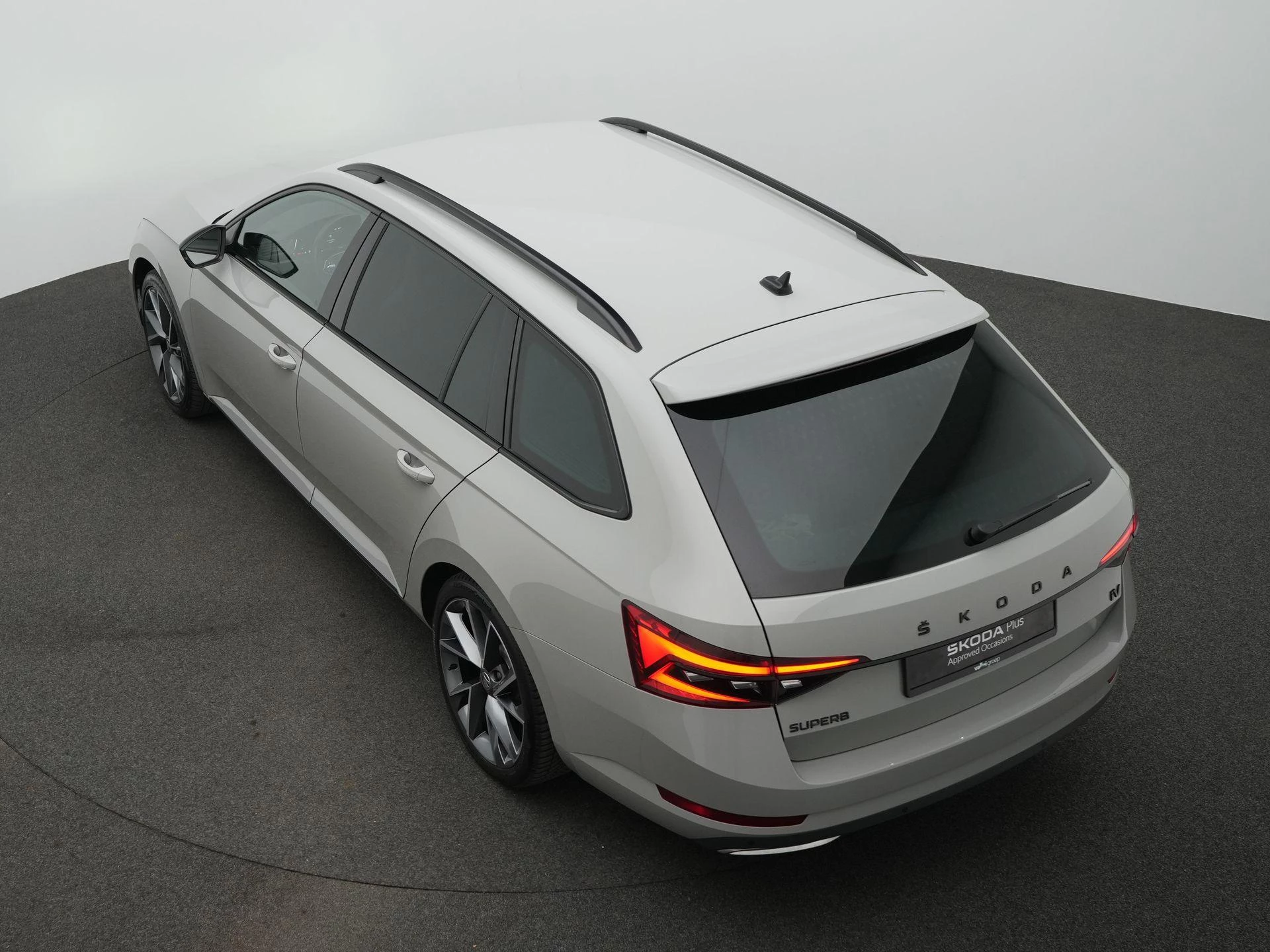 Hoofdafbeelding Škoda Superb