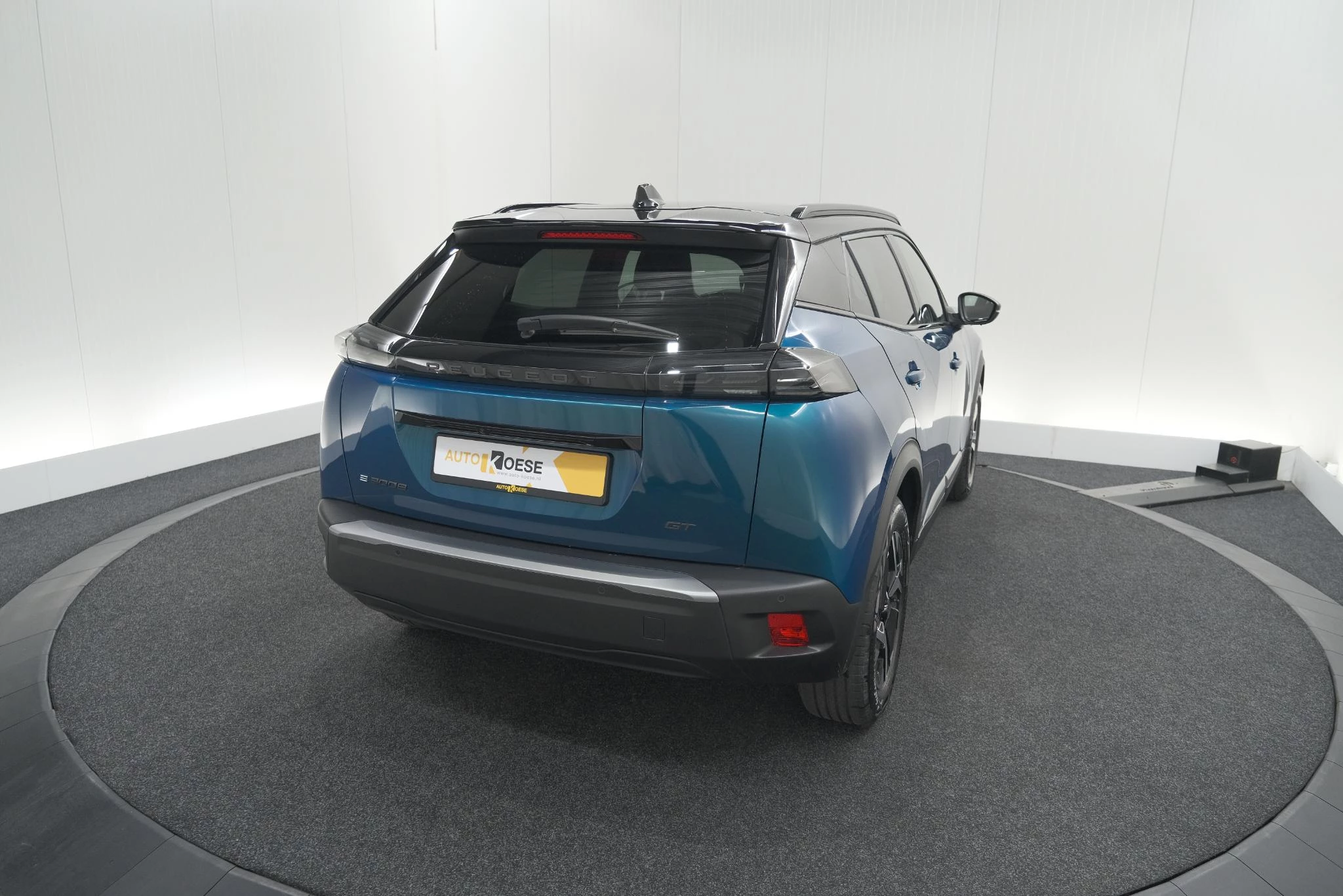 Hoofdafbeelding Peugeot e-2008