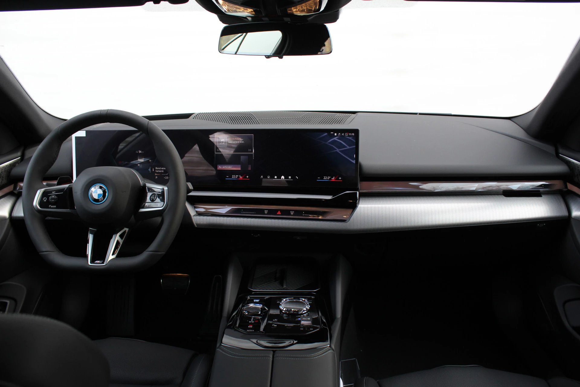 Hoofdafbeelding BMW i5