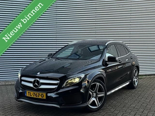 Mercedes GLA-klasse 200 /AMG Pakket/Panodak/Navi/Camera/Aut/cruise control/Elekterishe achterklep/sportstoelen/Harman kardon