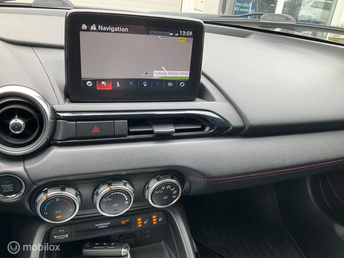 Hoofdafbeelding Mazda MX-5