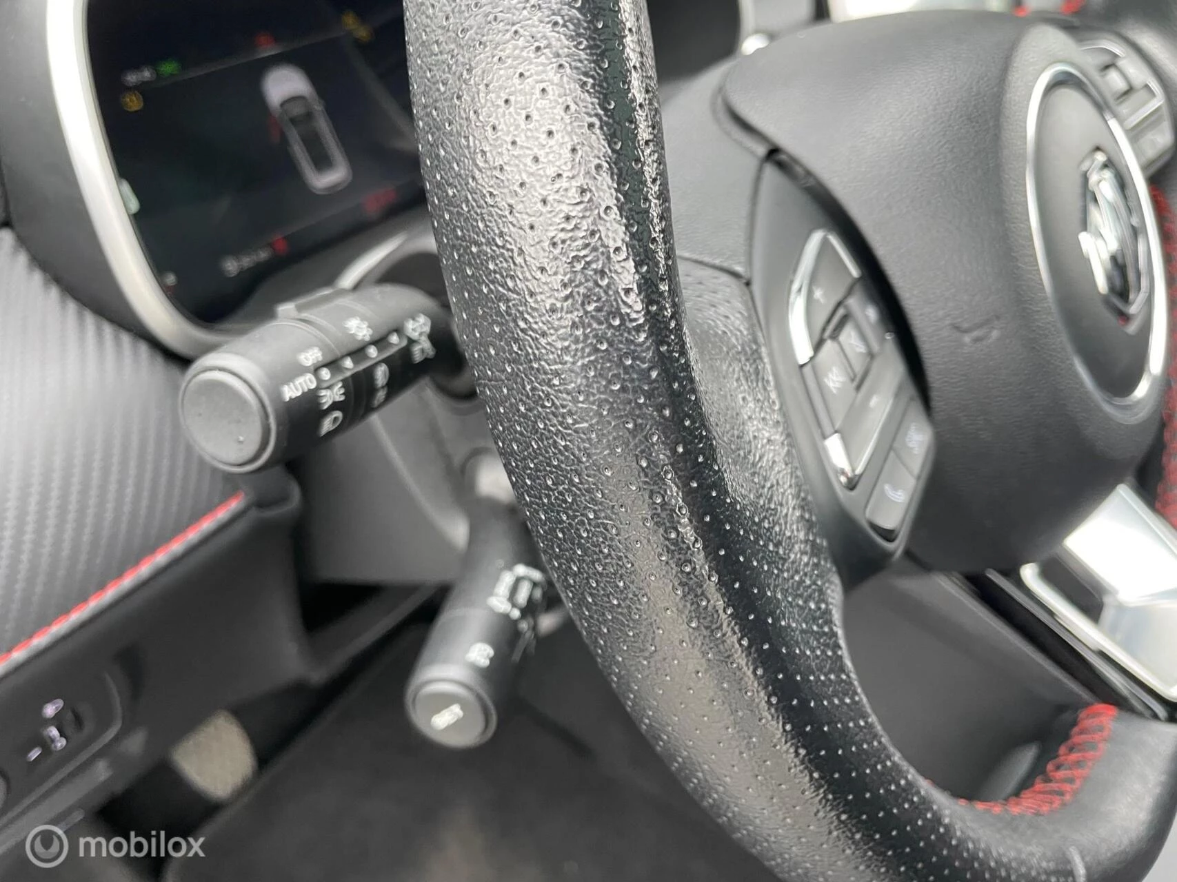 Hoofdafbeelding MG ZS