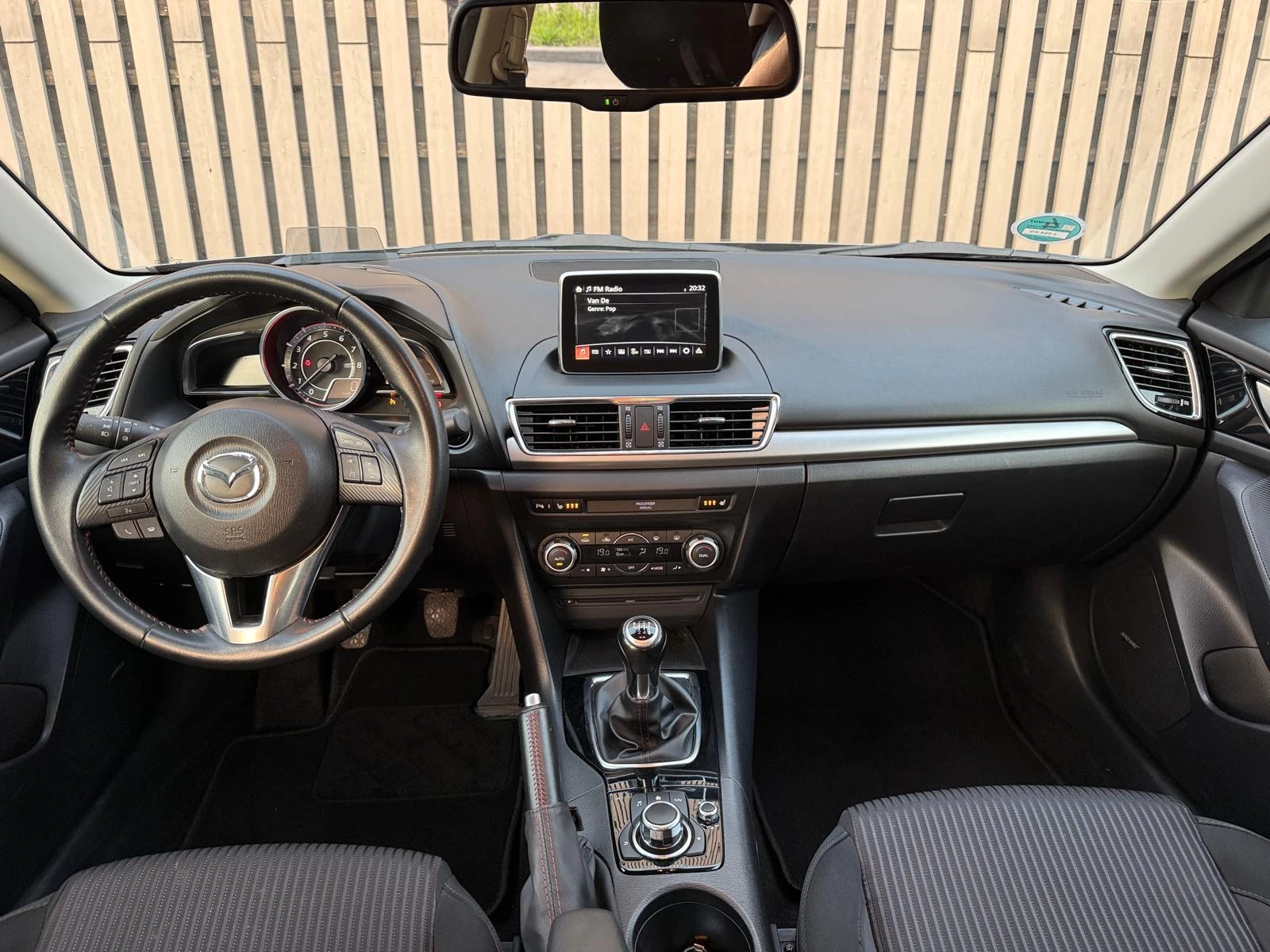 Hoofdafbeelding Mazda 3