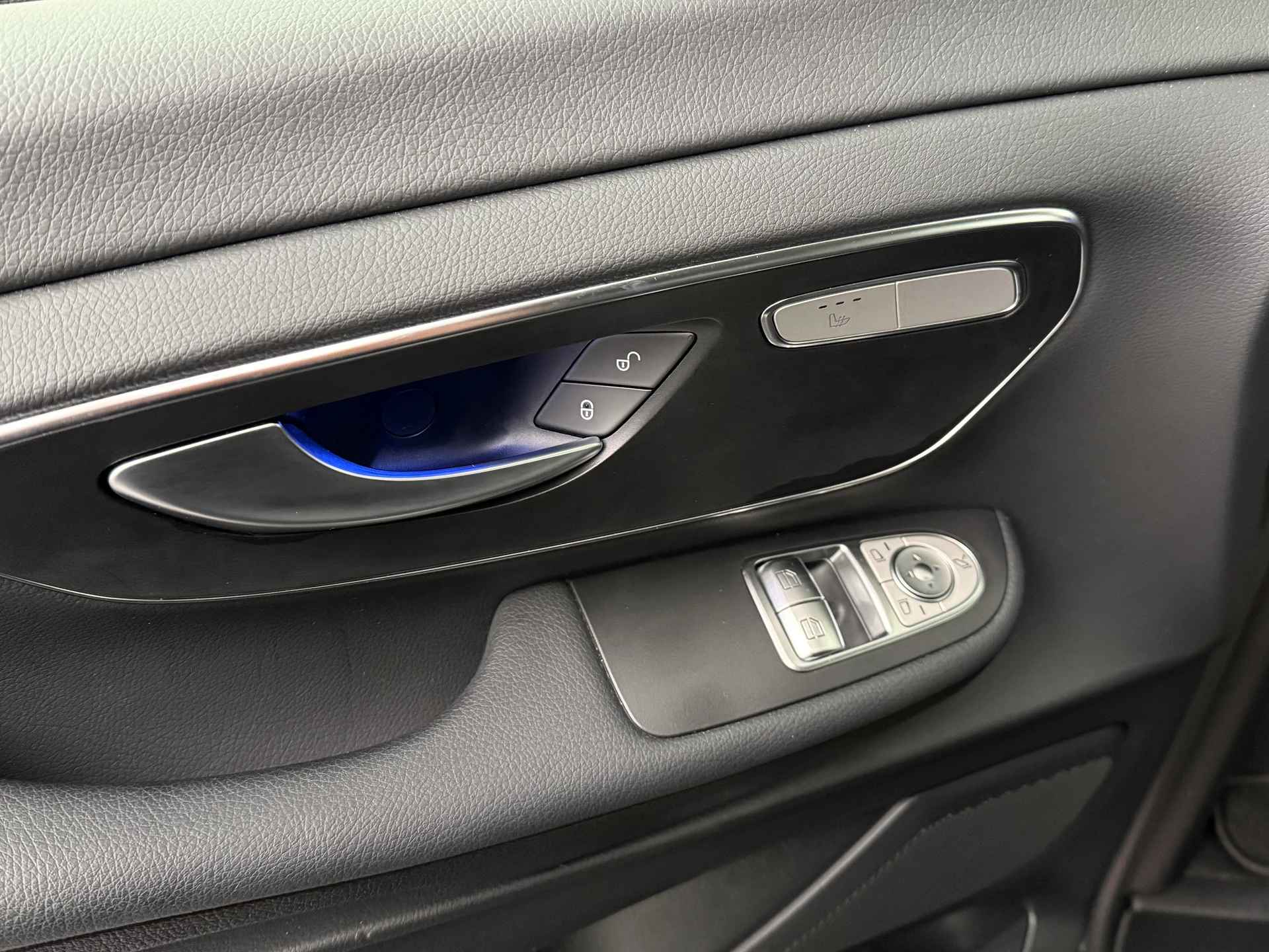 Hoofdafbeelding Mercedes-Benz EQV