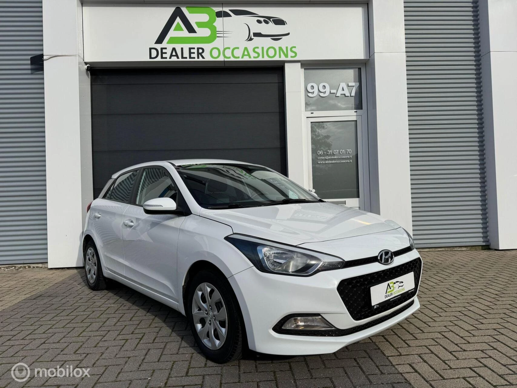 Hoofdafbeelding Hyundai i20
