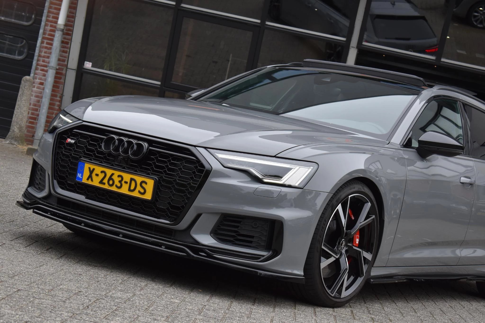 Hoofdafbeelding Audi S6