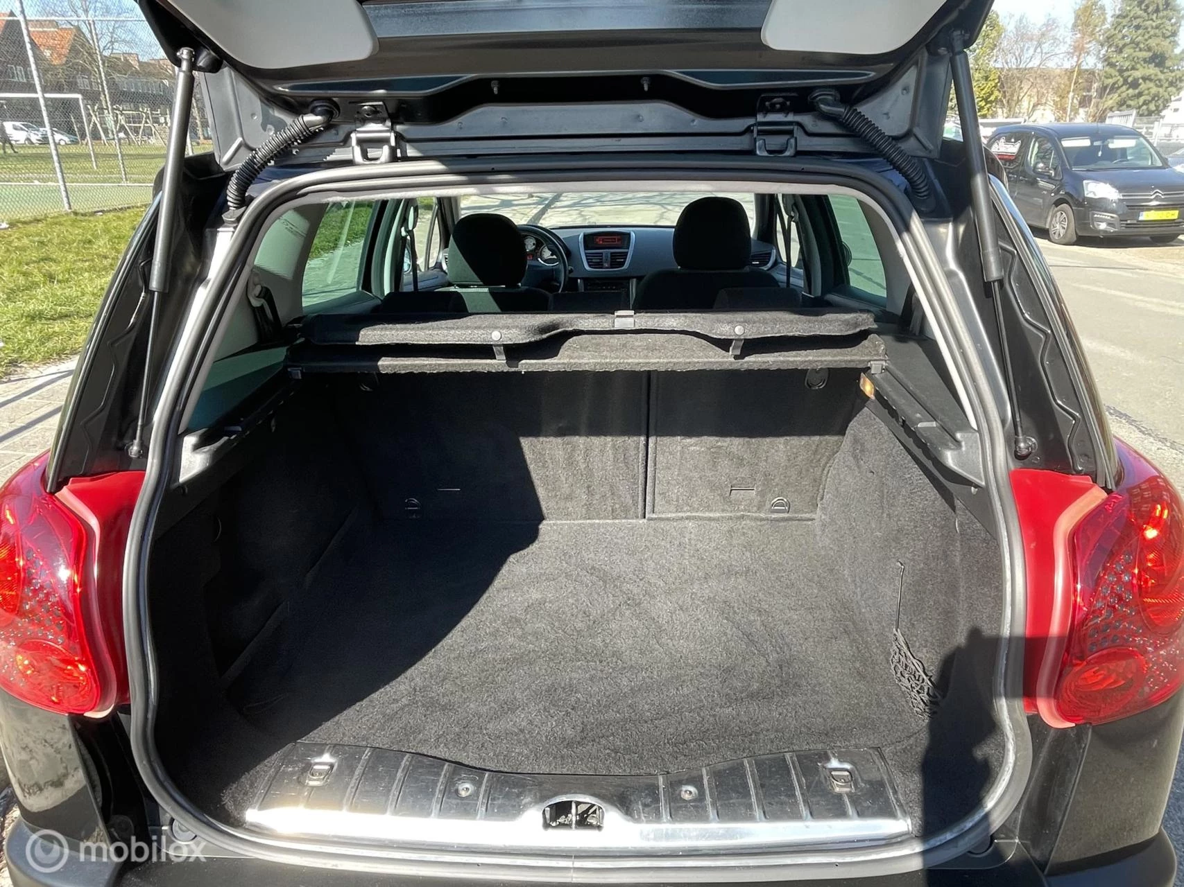 Hoofdafbeelding Peugeot 207