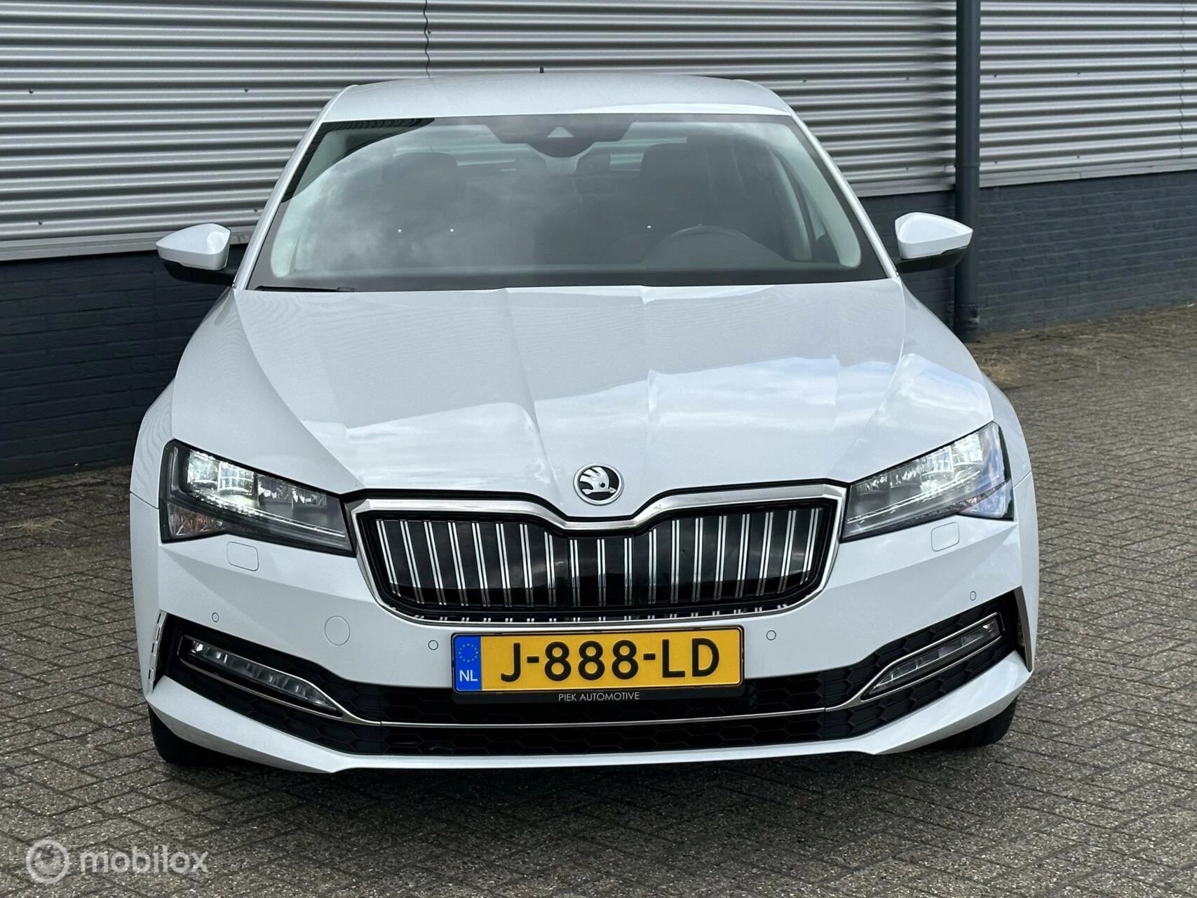 Hoofdafbeelding Škoda Superb