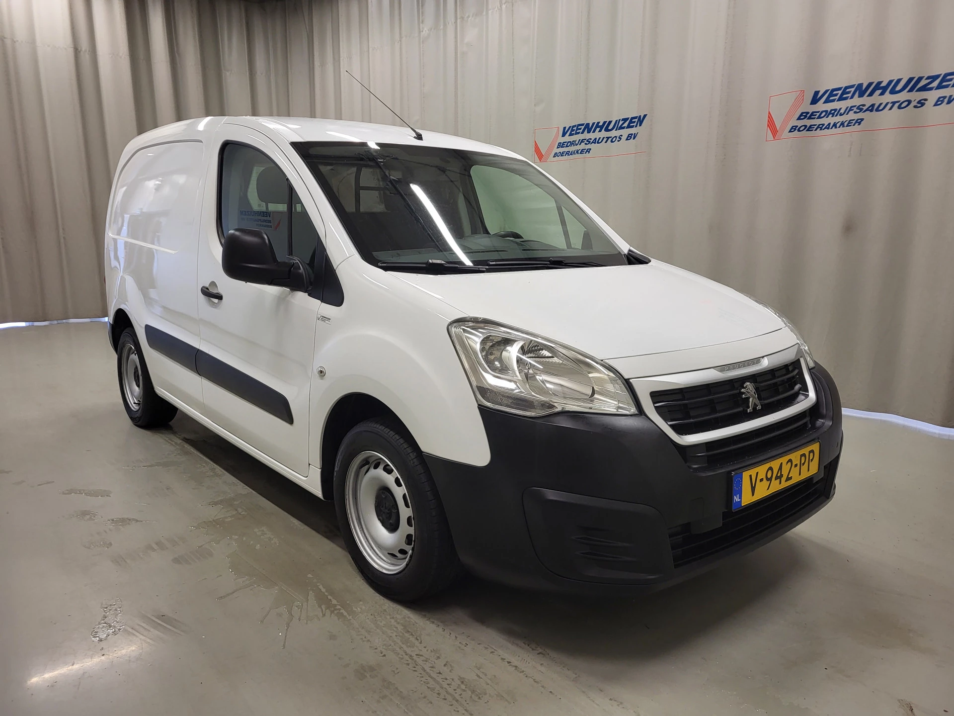 Hoofdafbeelding Peugeot Partner