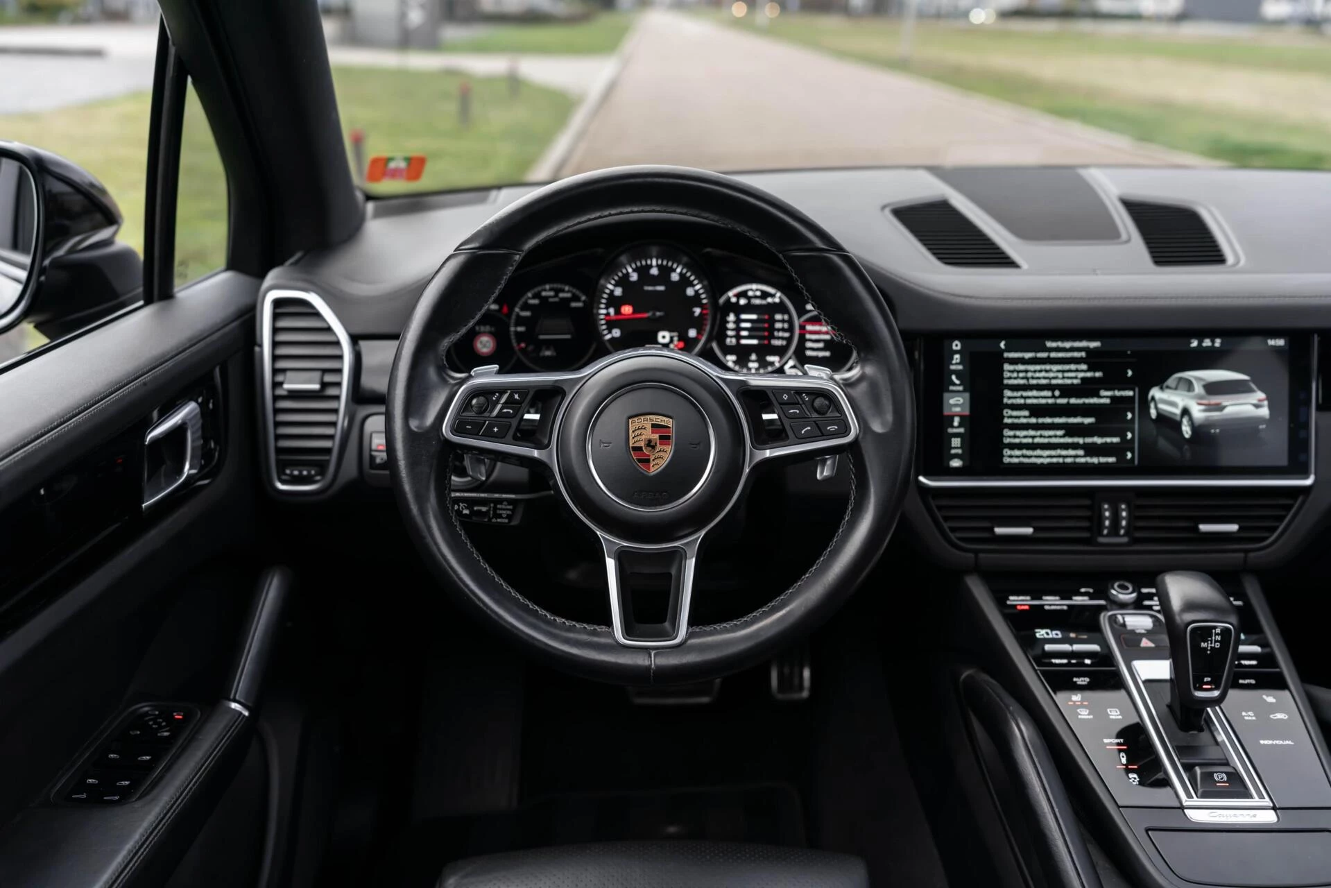 Hoofdafbeelding Porsche Cayenne