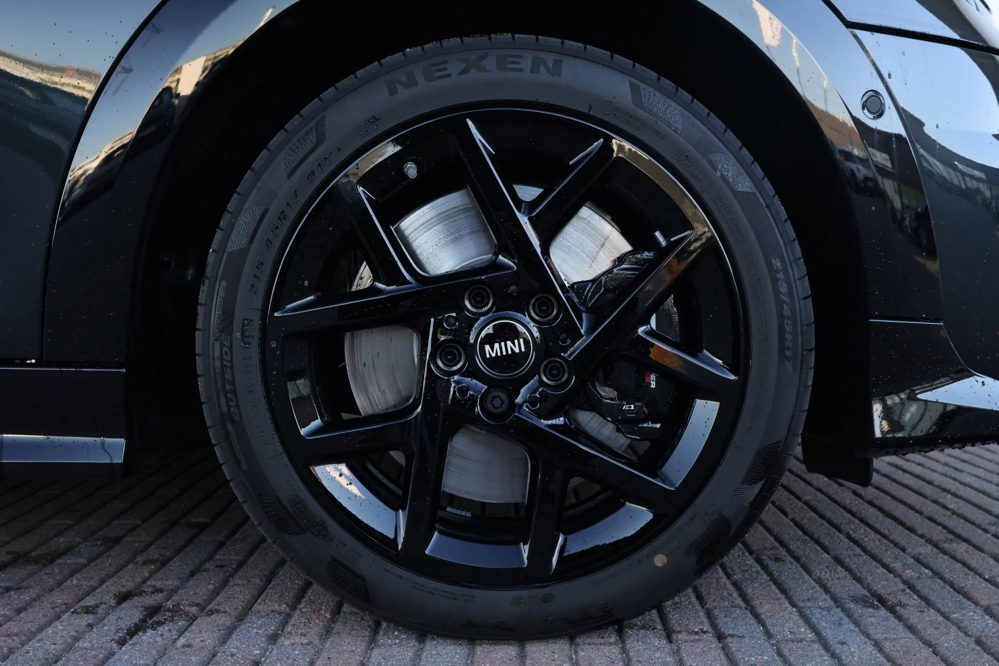 Hoofdafbeelding MINI 5-deurs