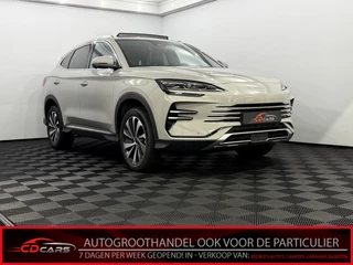 Hoofdafbeelding BYD SEAL U BYD SEAL U 1.5 DM-i FWD Boost 360 Camera, Pano, Leder, Navi, Infinity, Elektrische achterklep, Head-up display, 6 jaar garantie