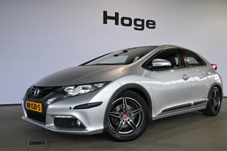 Hoofdafbeelding Honda Civic Honda Civic 1.8 GT Automaat Clima Navigatie Trekhaak Goed Onderhouden! Inruil Mogelijk!