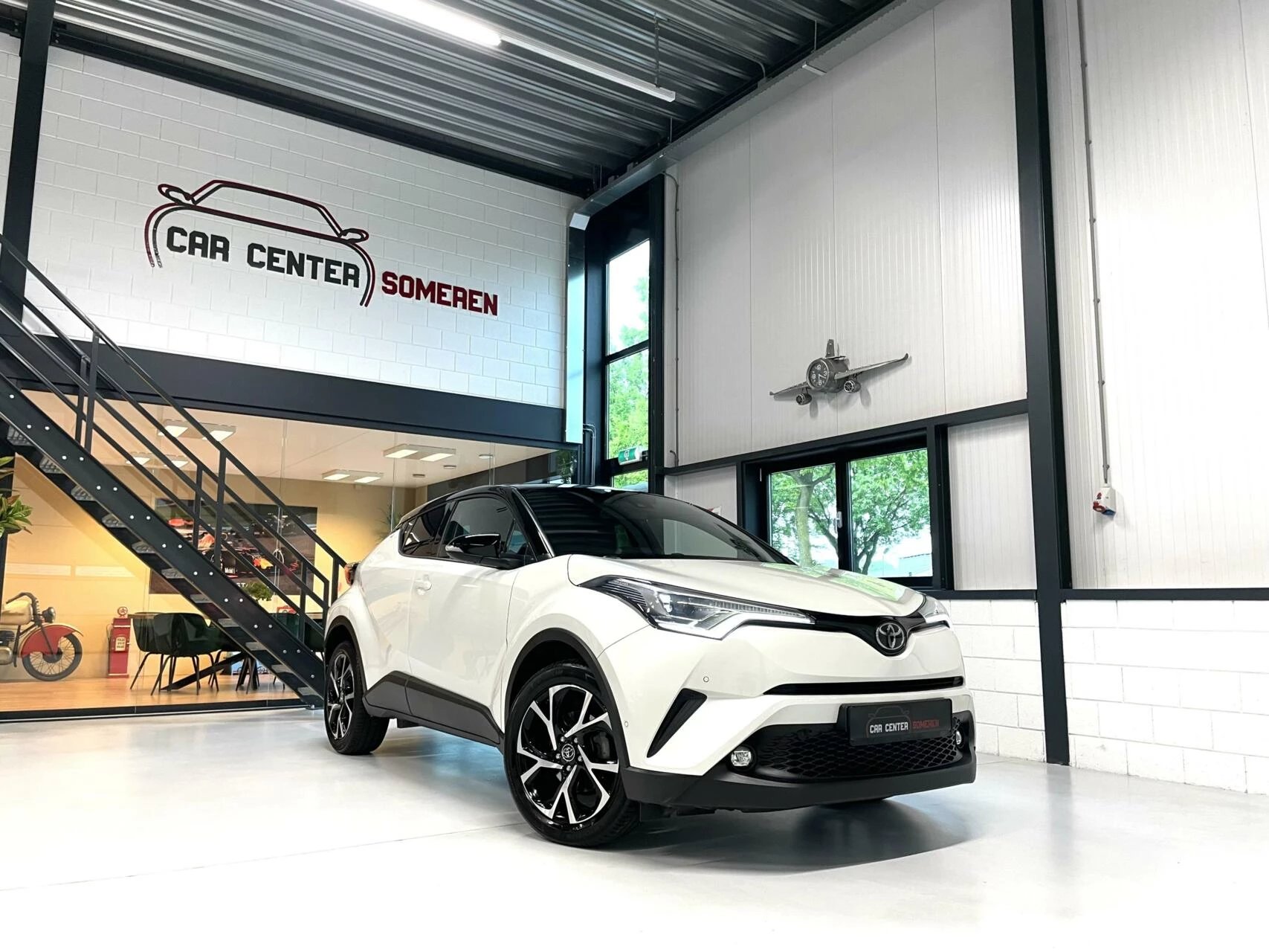 Hoofdafbeelding Toyota C-HR