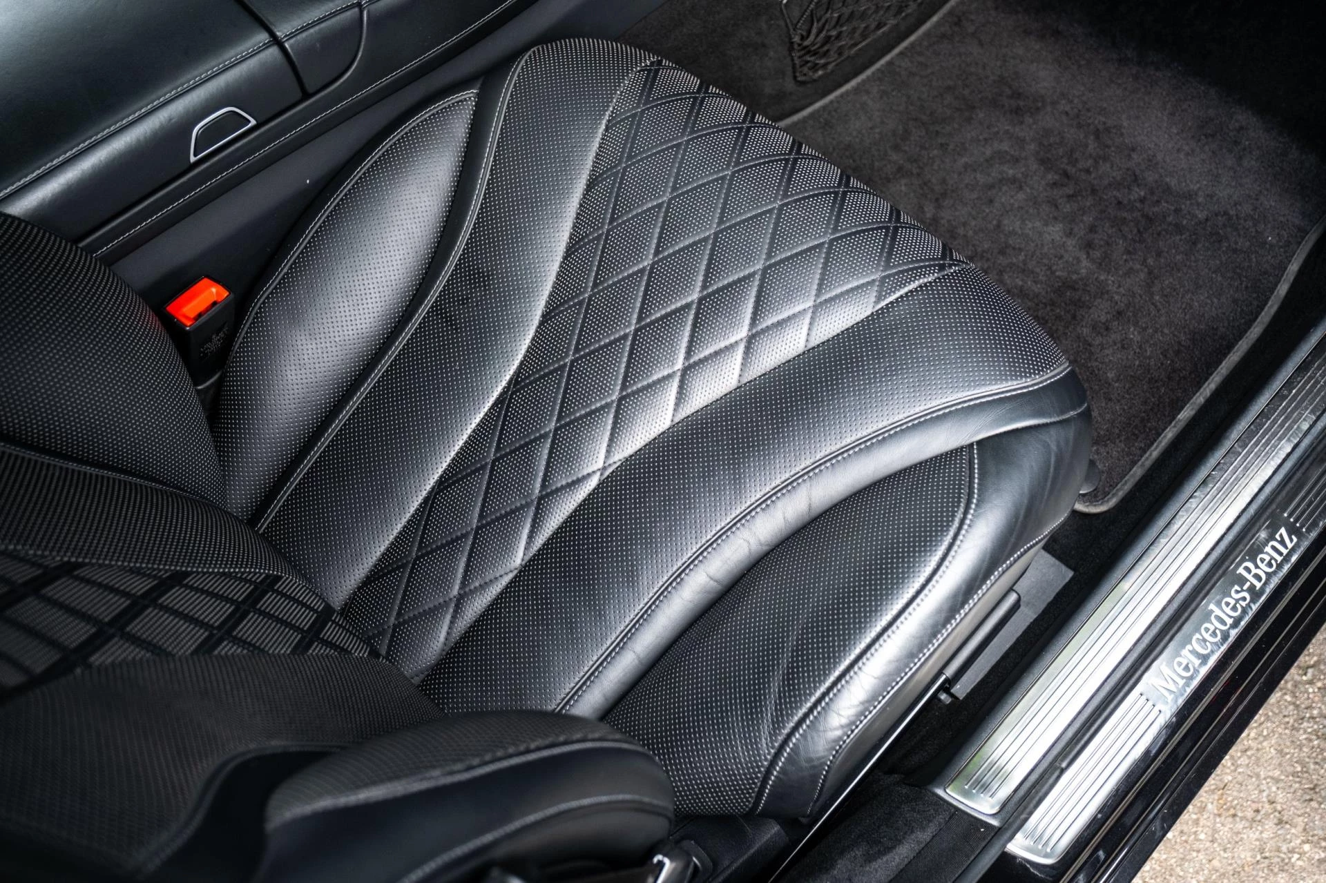 Hoofdafbeelding Mercedes-Benz S-Klasse