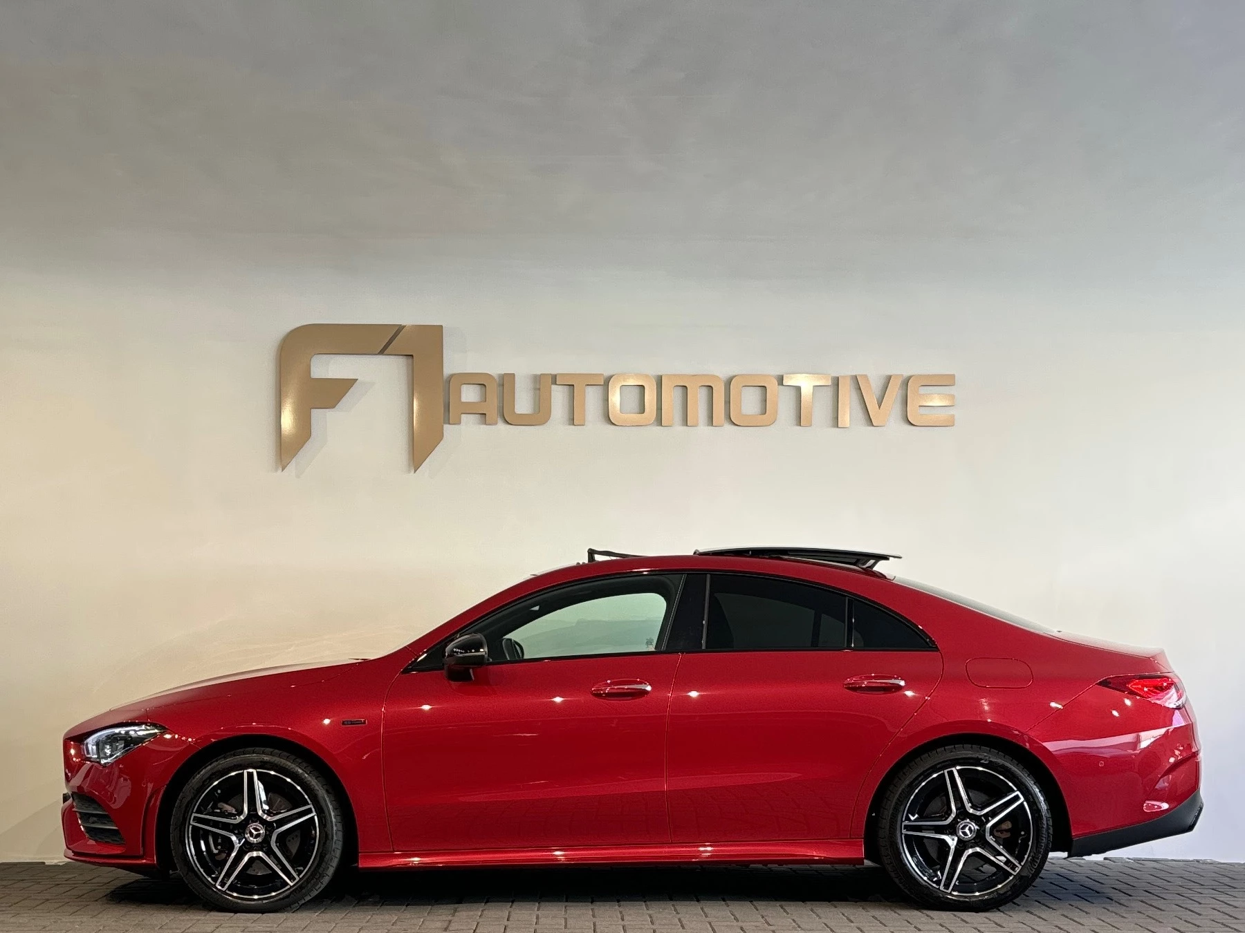Hoofdafbeelding Mercedes-Benz CLA