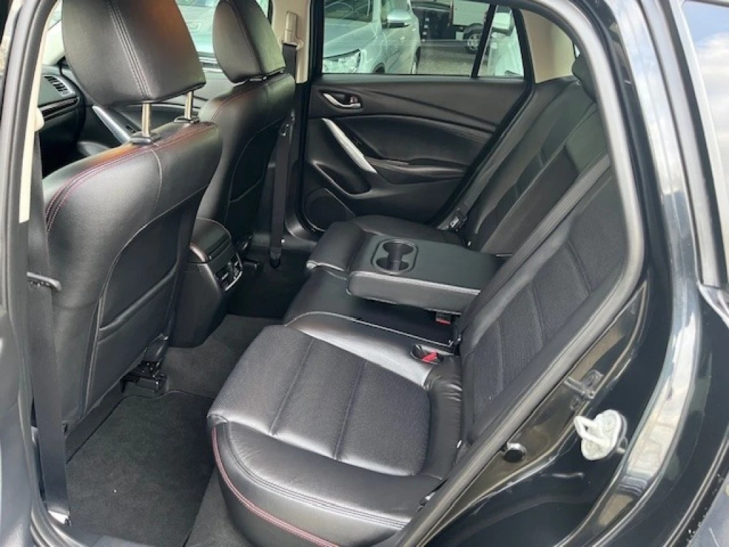 Hoofdafbeelding Mazda 6