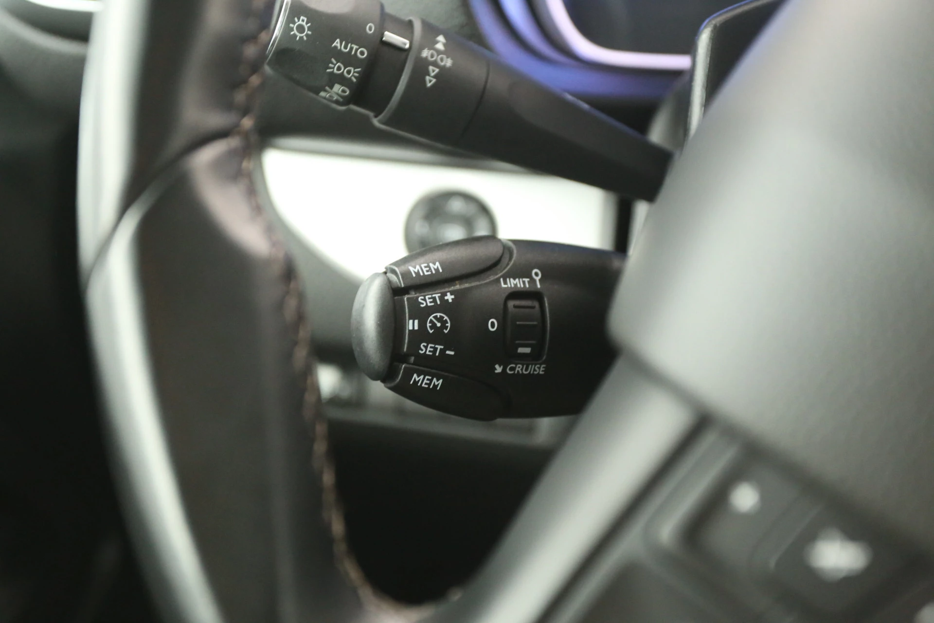 Hoofdafbeelding Peugeot e-Expert