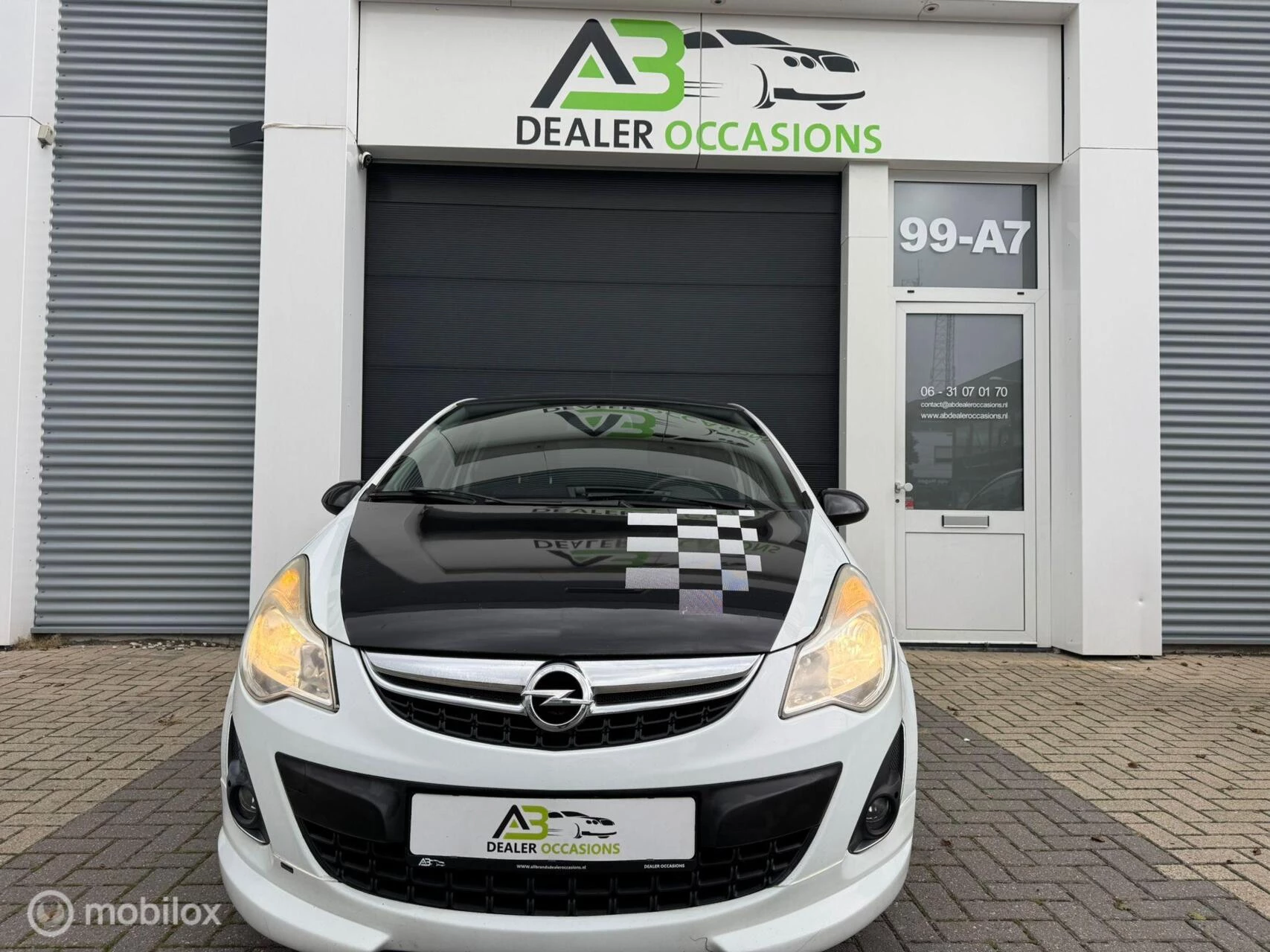 Hoofdafbeelding Opel Corsa