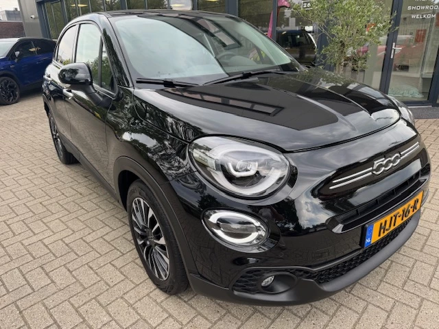 Hoofdafbeelding Fiat 500X