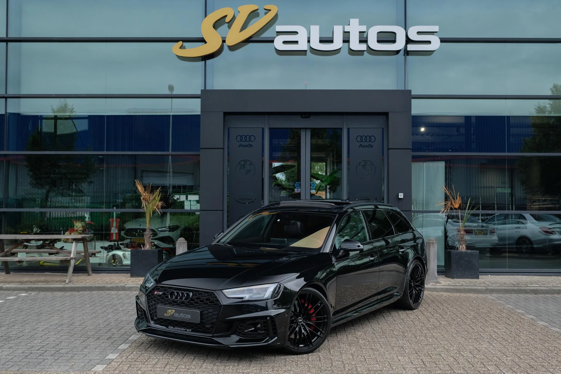 Hoofdafbeelding Audi RS4