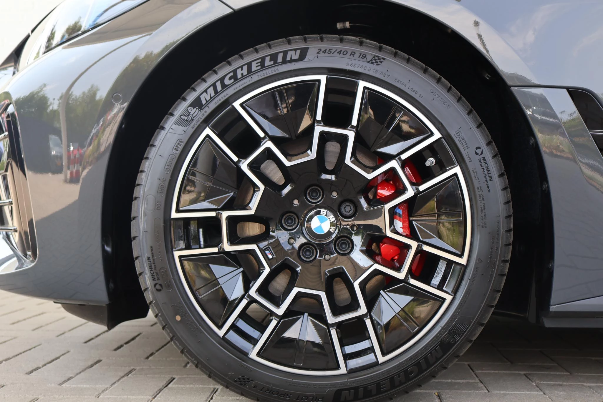 Hoofdafbeelding BMW i4
