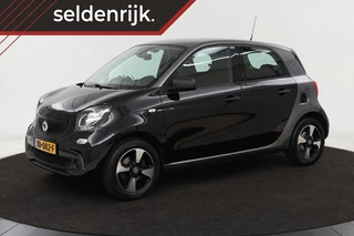 Hoofdafbeelding Smart Forfour Smart Forfour 1.0 Business Solution | 49.000km NAP | Bluetooth | Climate control | Cruise control