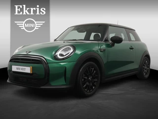 Hoofdafbeelding MINI Cooper MINI Cooper Camden Edition | Britisch Racing Green | Leer | NAVI | Ambiance | PDC |