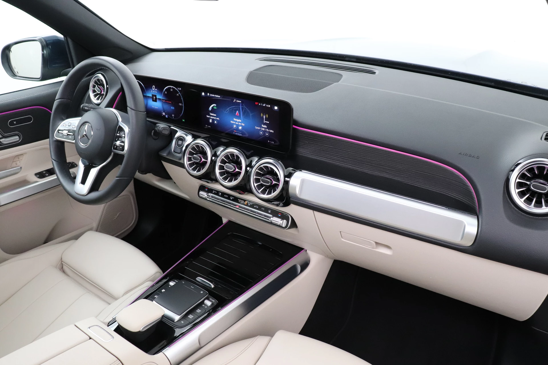 Hoofdafbeelding Mercedes-Benz EQB