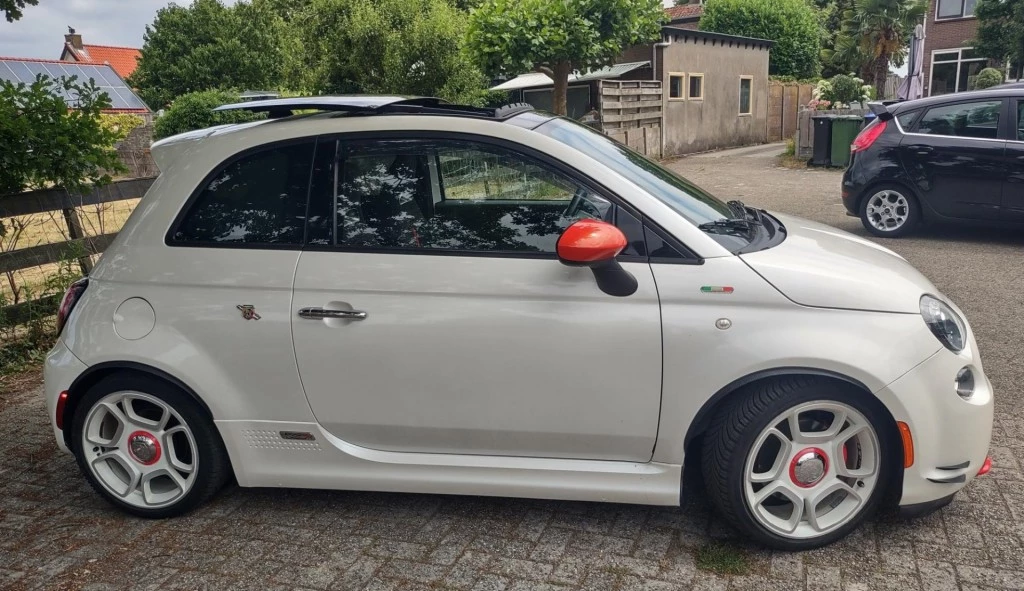 Hoofdafbeelding Fiat 500e