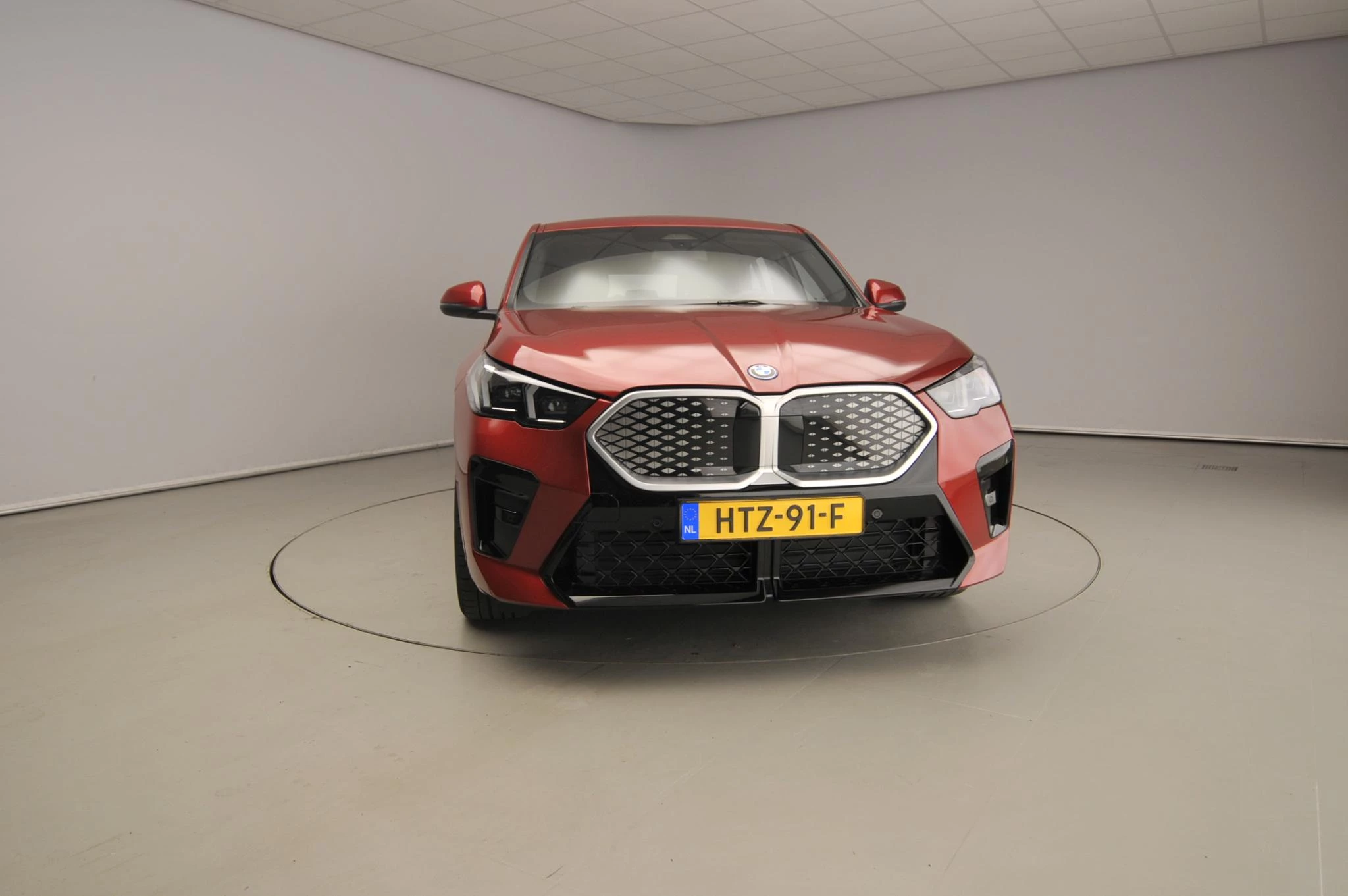 Hoofdafbeelding BMW iX2