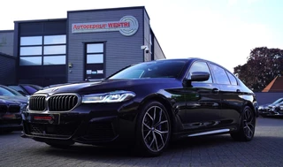 BMW 5-serie M550i xDrive High Executive | Massage | Driving Assistant Professional | Softclose | Panorama | Head up | BMW LASER
