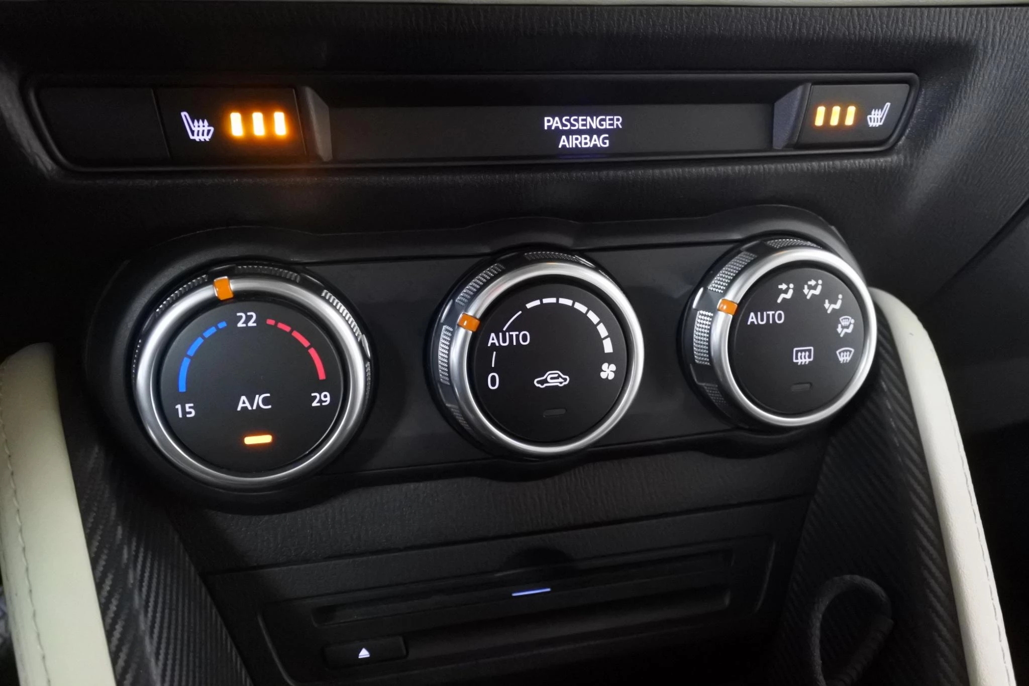 Hoofdafbeelding Mazda 2
