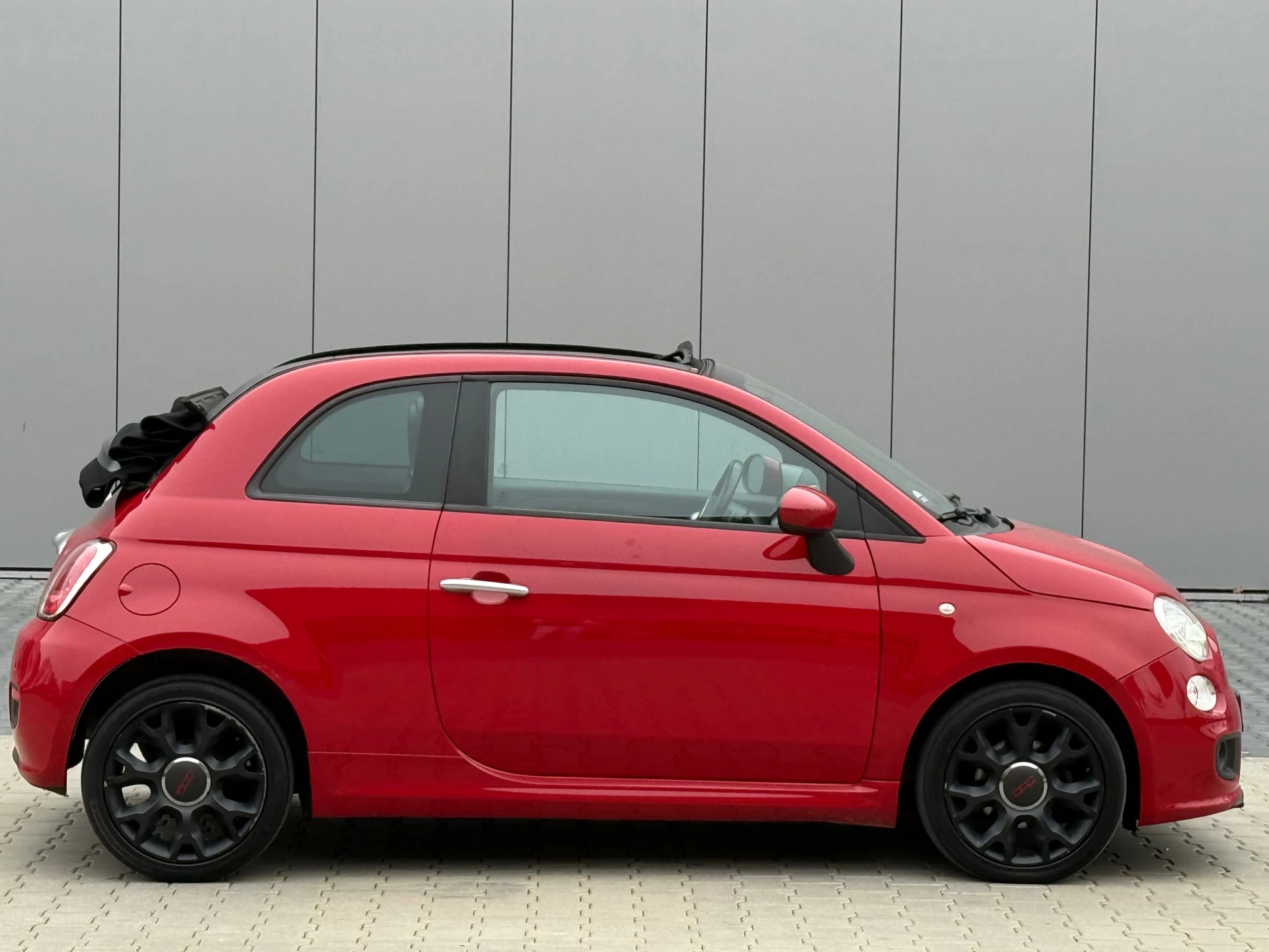Hoofdafbeelding Fiat 500C