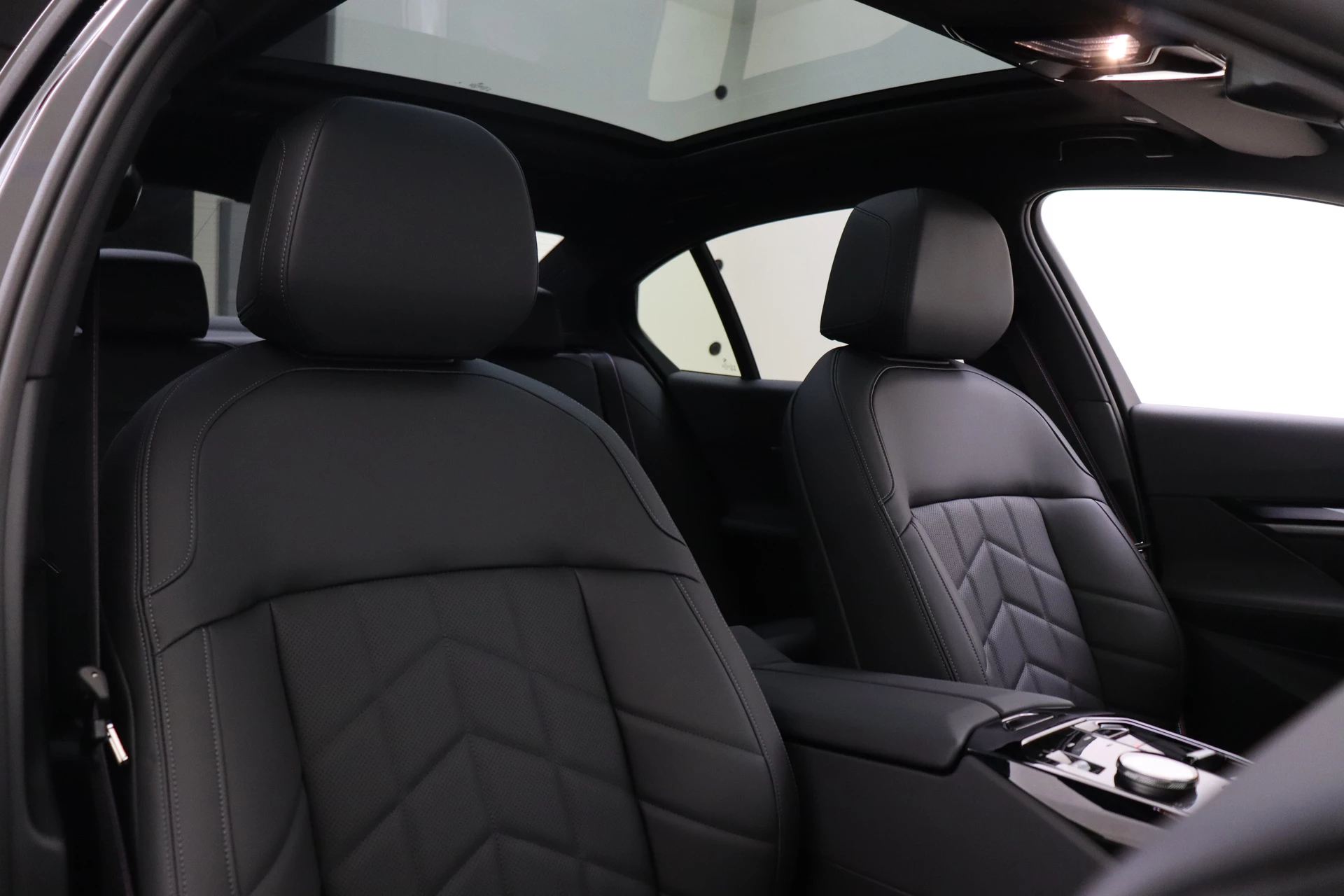 Hoofdafbeelding BMW i5