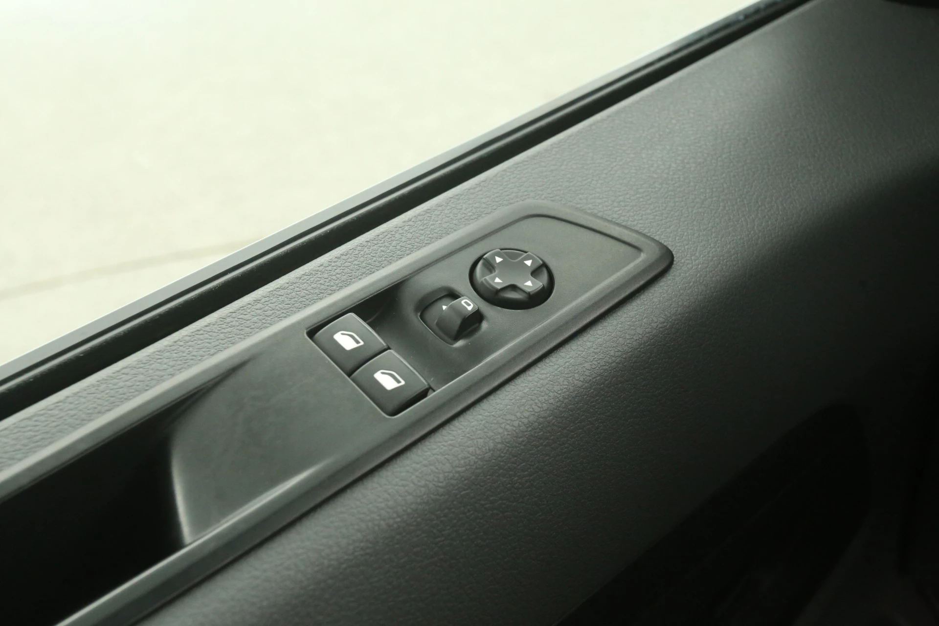 Hoofdafbeelding Peugeot e-Expert