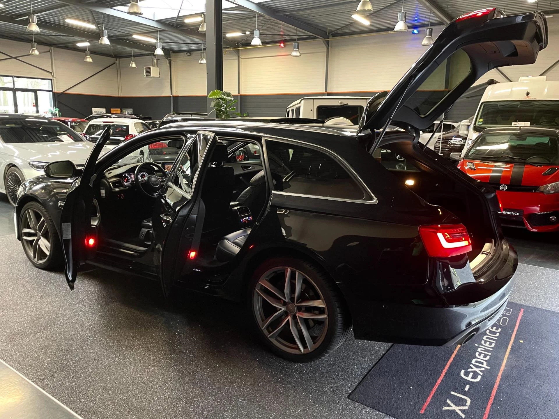 Hoofdafbeelding Audi A6