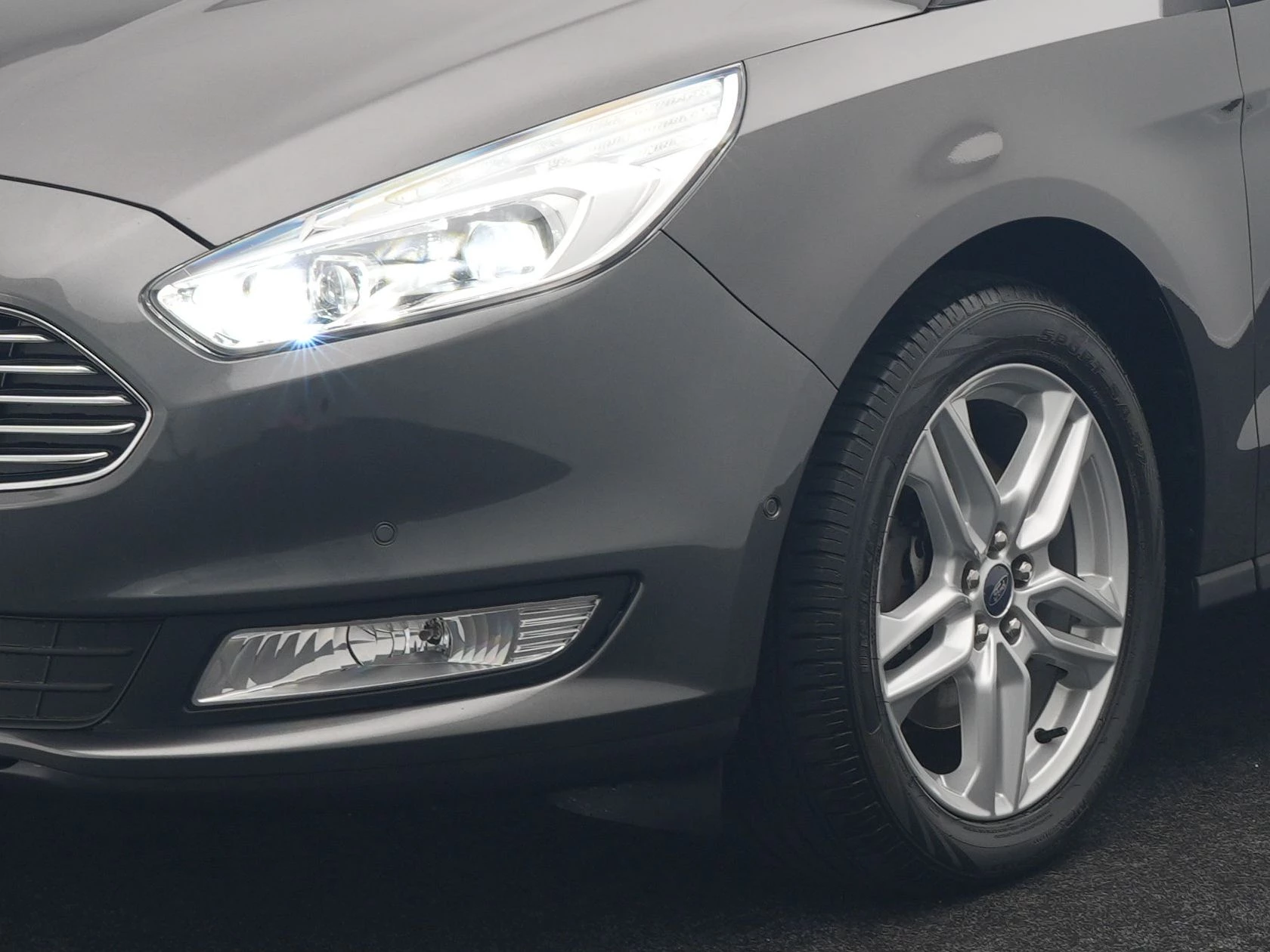 Hoofdafbeelding Ford Galaxy