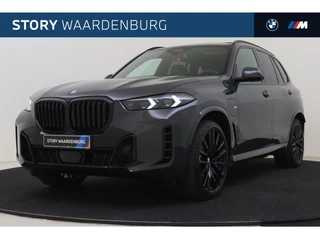 BMW X5 xDrive50e High Executive M Sport Automaat / Panoramadak Sky Lounge / Trekhaak / Massagefunctie / Parking Assistant Professional / Soft-Close / Adaptieve LED / Stoelventilatie