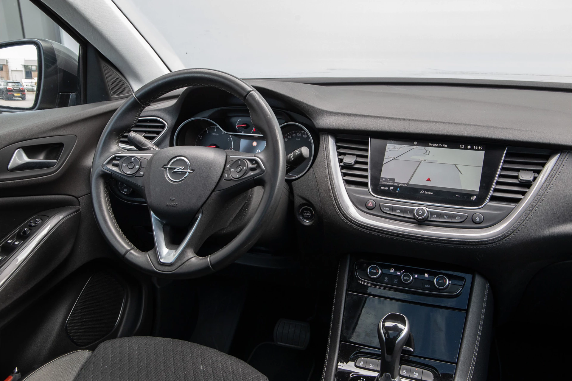 Hoofdafbeelding Opel Grandland X